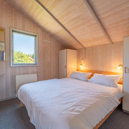 4 Personen Mit Kaminofen, Kanu Und Herrlichem Seeblick In Prázdninový dům Otterndorf